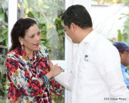 Daniel y Rosario reciben al presidente de Honduras, Juan Orlando Hernández