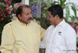 Daniel y Rosario reciben al presidente de Honduras, Juan Orlando Hernández