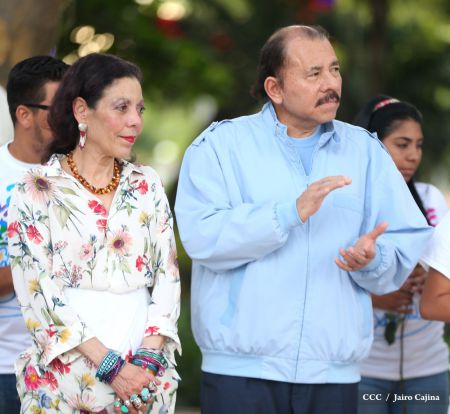 Daniel y Rosario rinden homenaje al Comandante Carlos Fonseca en su 80 Natalicio