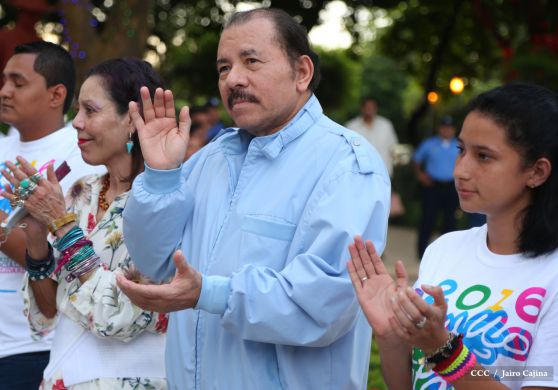 Daniel y Rosario rinden homenaje al Comandante Carlos Fonseca en su 80 Natalicio