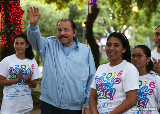 Daniel y Rosario rinden homenaje al Comandante Carlos Fonseca en su 80 Natalicio