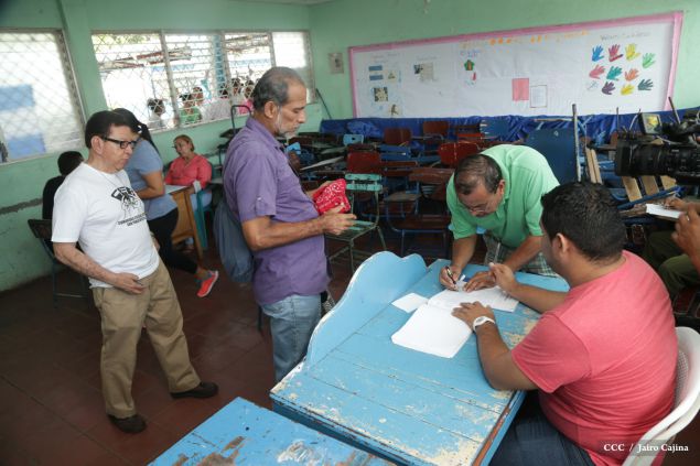 Familias participan masivamente y con entusiasmo en la Verificación Ciudadana