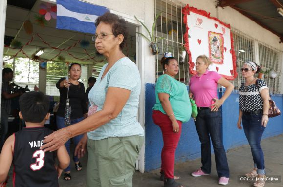 Familias participan masivamente y con entusiasmo en la Verificación Ciudadana