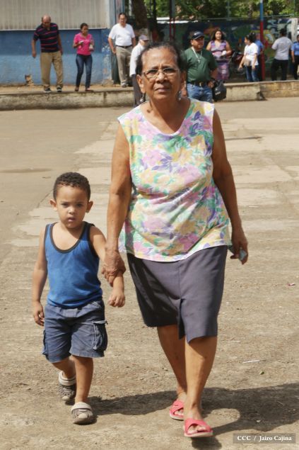 Familias participan masivamente y con entusiasmo en la Verificación Ciudadana