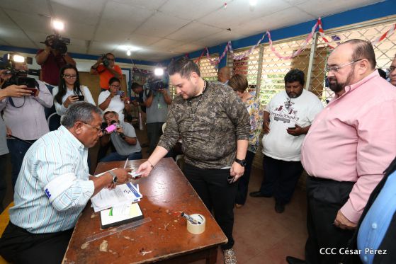 Magistrado Roberto Rivas acude a verificación ciudadana