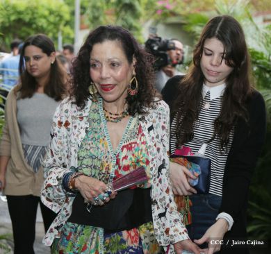 Daniel y Rosario participan del proceso de verificación ciudadana