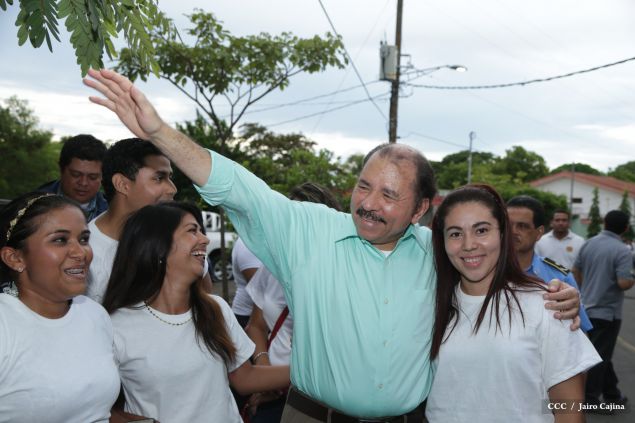 Daniel y Rosario participan del proceso de verificación ciudadana
