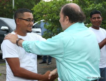 Daniel y Rosario participan del proceso de verificación ciudadana