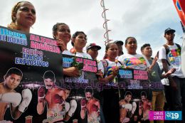 Homenaje al Tricampeón Alexis Argüello