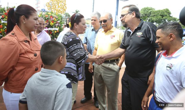 Homenaje al Tricampeón Alexis Argüello