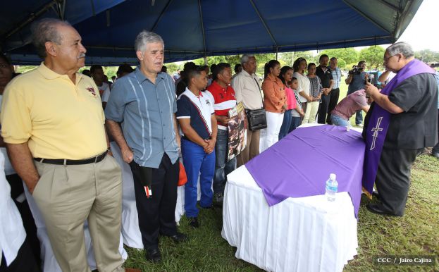 Homenaje al Tricampeón Alexis Argüello
