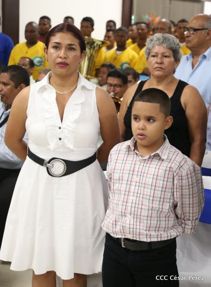 Alcaldía de Managua entrega orden Alexis Argüello a personalidades deportivas