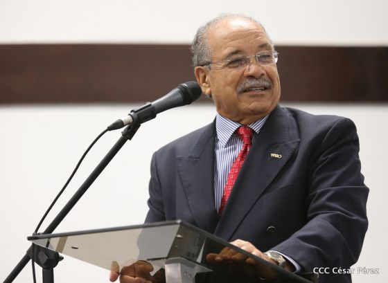 Alcaldía de Managua entrega orden Alexis Argüello a personalidades deportivas