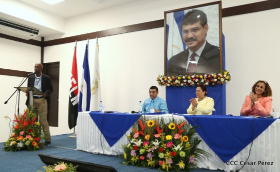 Alcaldía de Managua entrega orden Alexis Argüello a personalidades deportivas