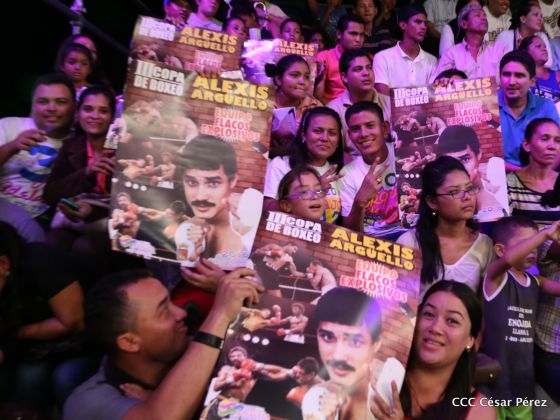 Velada boxística en homenaje a Alexis Argüello