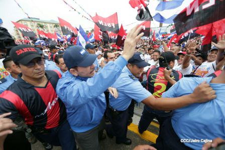 Daniel y Rosario celebran el 37 Aniversario del Repliegue Táctico a Masaya