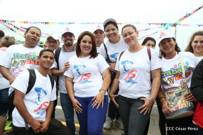 Presidente Daniel y Compañera Rosario en 37 Aniversario del Repliegue a Masaya