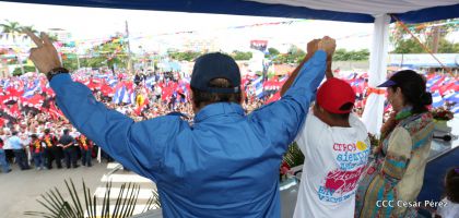 Presidente Daniel y Compañera Rosario en 37 Aniversario del Repliegue a Masaya