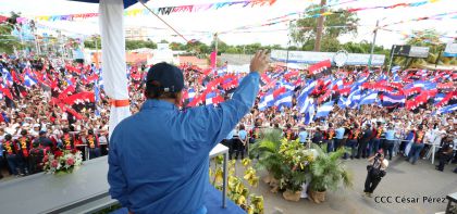 Presidente Daniel y Compañera Rosario en 37 Aniversario del Repliegue a Masaya