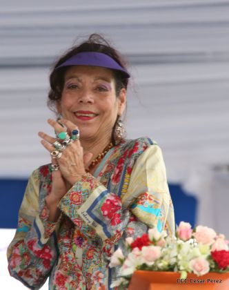 Presidente Daniel y Compañera Rosario en 37 Aniversario del Repliegue a Masaya