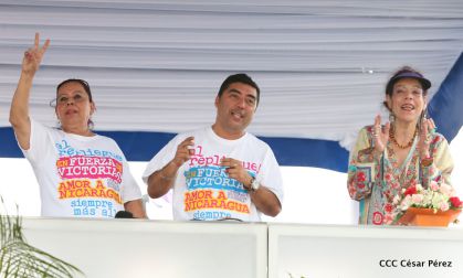 Presidente Daniel y Compañera Rosario en 37 Aniversario del Repliegue a Masaya