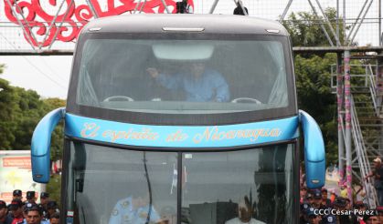 Presidente Daniel y Compañera Rosario en 37 Aniversario del Repliegue a Masaya