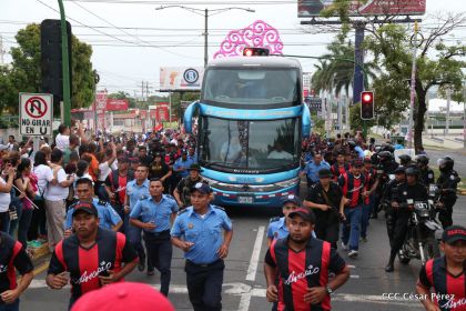 Presidente Daniel y Compañera Rosario en 37 Aniversario del Repliegue a Masaya