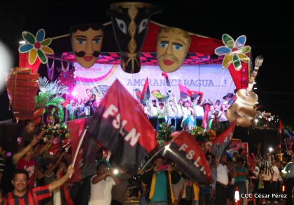 Presidente Daniel y Compañera Rosario en 37 Aniversario del Repliegue a Masaya