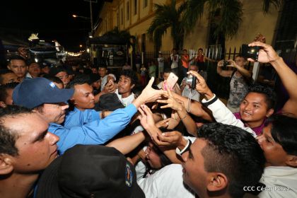 Presidente Daniel y Compañera Rosario en 37 Aniversario del Repliegue a Masaya