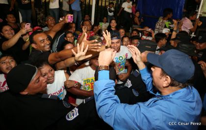 Presidente Daniel y Compañera Rosario en 37 Aniversario del Repliegue a Masaya