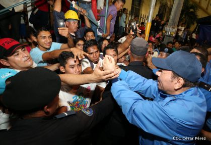 Presidente Daniel y Compañera Rosario en 37 Aniversario del Repliegue a Masaya