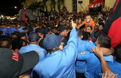 Presidente Daniel y Compañera Rosario en 37 Aniversario del Repliegue a Masaya