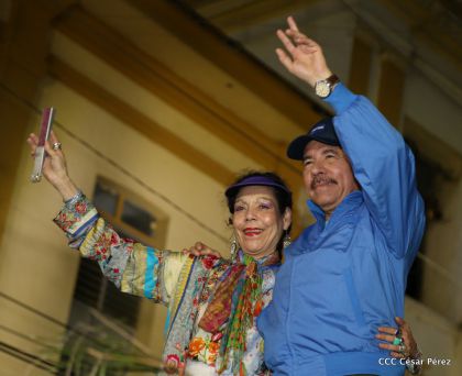 Presidente Daniel y Compañera Rosario en 37 Aniversario del Repliegue a Masaya