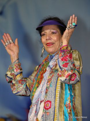 Presidente Daniel y Compañera Rosario en 37 Aniversario del Repliegue a Masaya