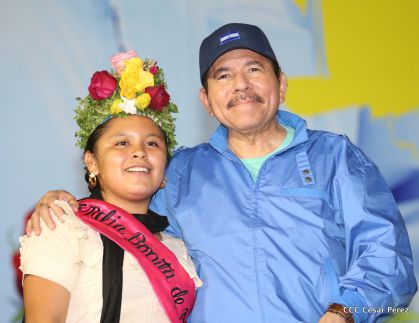 Presidente Daniel y Compañera Rosario en 37 Aniversario del Repliegue a Masaya