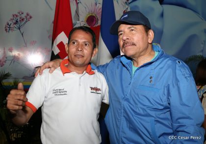 Presidente Daniel y Compañera Rosario en 37 Aniversario del Repliegue a Masaya