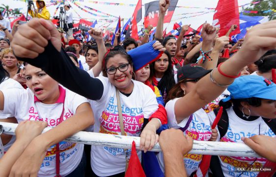 Presidente Daniel y Compañera Rosario en 37 Aniversario del Repliegue a Masaya