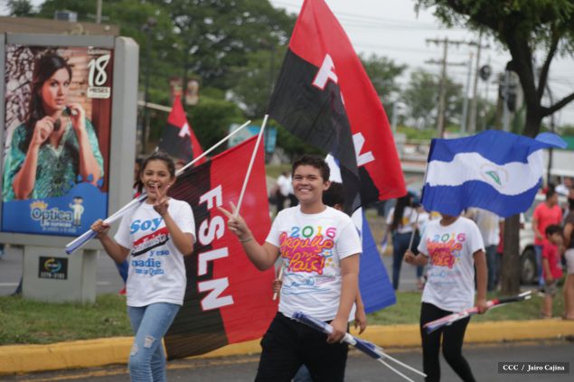Presidente Daniel y Compañera Rosario en 37 Aniversario del Repliegue a Masaya