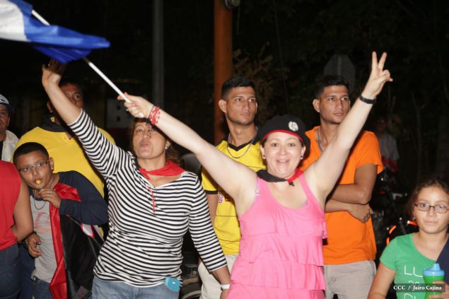 Presidente Daniel y Compañera Rosario en 37 Aniversario del Repliegue a Masaya