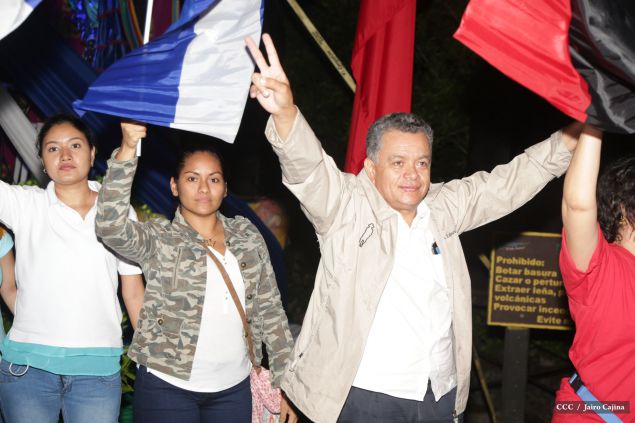 Presidente Daniel y Compañera Rosario en 37 Aniversario del Repliegue a Masaya