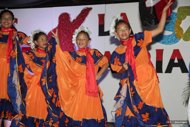 Presidente Daniel y Compañera Rosario en 37 Aniversario del Repliegue a Masaya