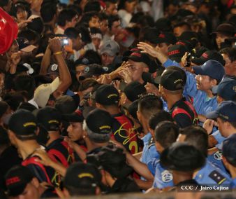 Presidente Daniel y Compañera Rosario en 37 Aniversario del Repliegue a Masaya