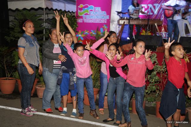 Presidente Daniel y Compañera Rosario en 37 Aniversario del Repliegue a Masaya