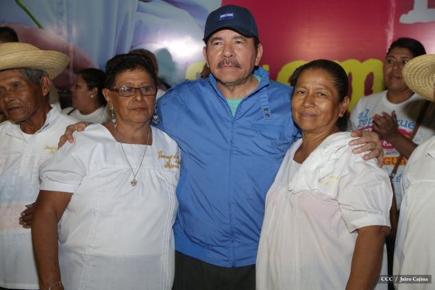 Presidente Daniel y Compañera Rosario en 37 Aniversario del Repliegue a Masaya