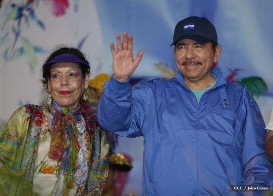 Presidente Daniel y Compañera Rosario en 37 Aniversario del Repliegue a Masaya