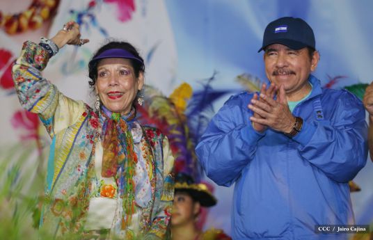 Presidente Daniel y Compañera Rosario en 37 Aniversario del Repliegue a Masaya