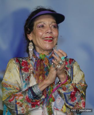 Presidente Daniel y Compañera Rosario en 37 Aniversario del Repliegue a Masaya