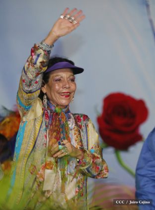 Presidente Daniel y Compañera Rosario en 37 Aniversario del Repliegue a Masaya