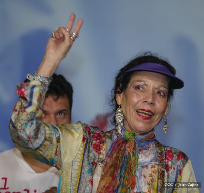 Presidente Daniel y Compañera Rosario en 37 Aniversario del Repliegue a Masaya