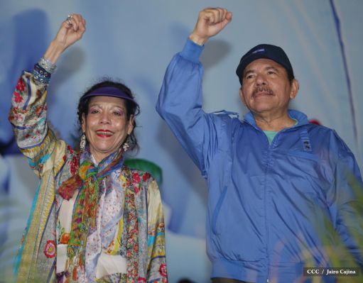 Presidente Daniel y Compañera Rosario en 37 Aniversario del Repliegue a Masaya